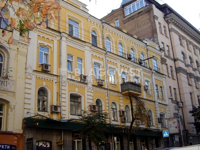Двухкомнатная квартира долгосрочно ул. Прорезная (Центр) 11 в Киеве R-62524
